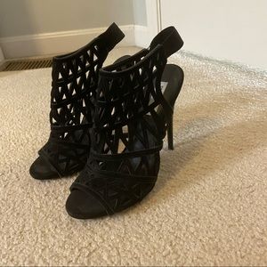 Steve Madden black heels
